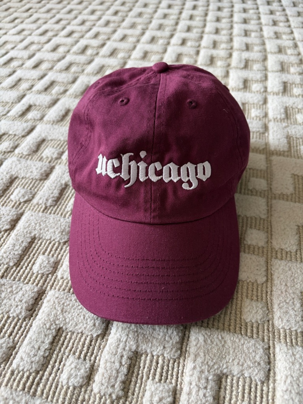 NWOT Unisex Adjustable ‘UChicago’ Baseball Cap
